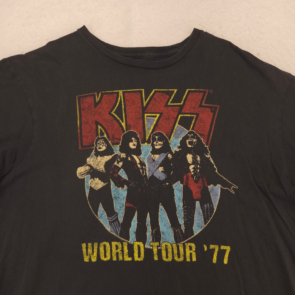 Kiss World Tour 77 Band Crew Neck Graphic T Shirt Mens Size Extra Large XL Black
